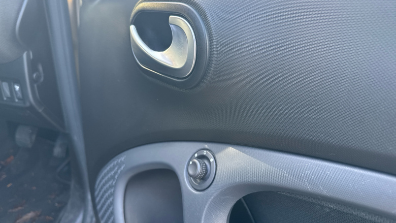 Smart EQ fortwo coupe 60kW EQ Prime Exclusive 17kWh 2dr Auto [22kWCh] Electric Coupe